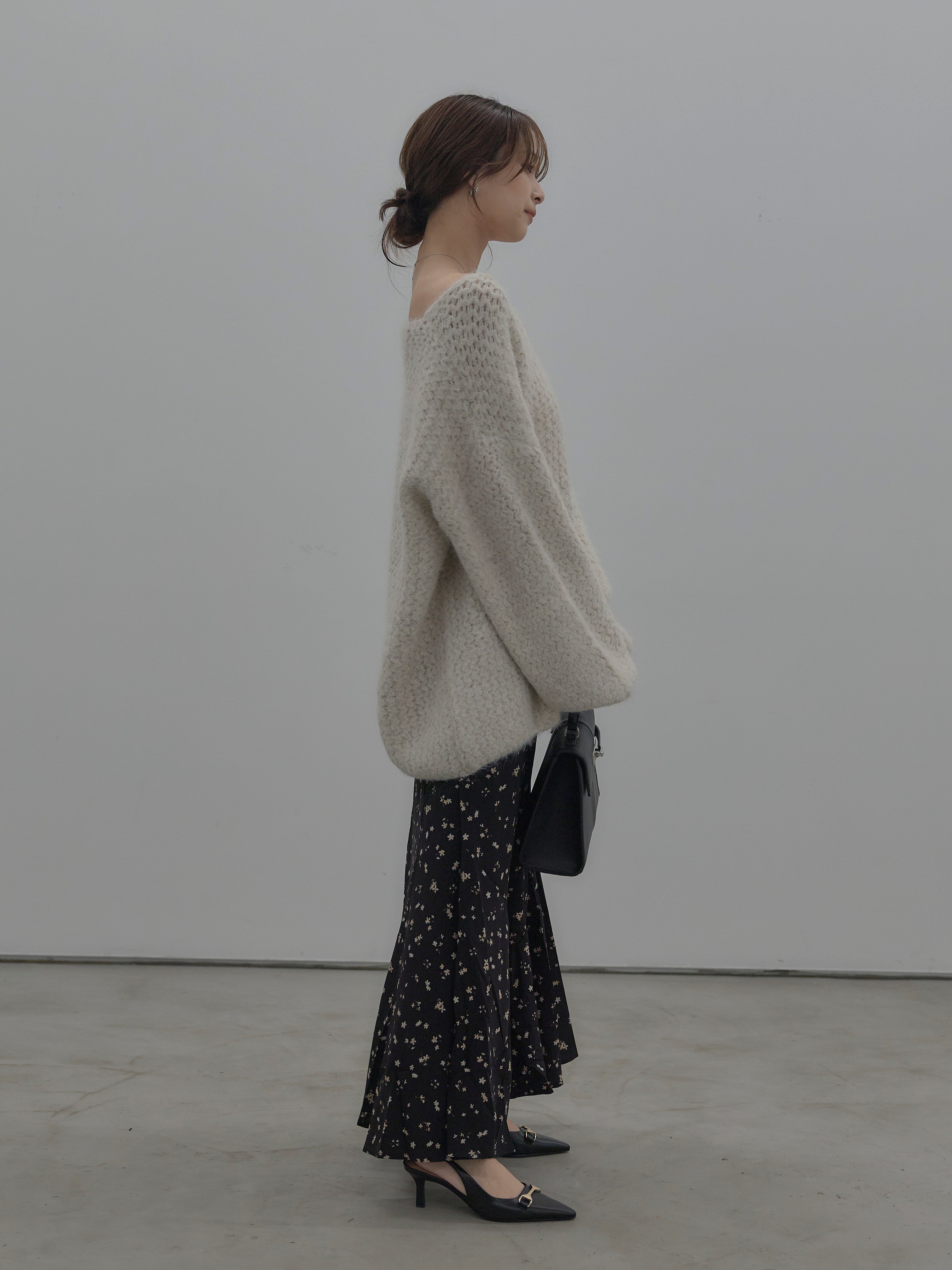 nairo ニットトップス+フラワーパターンマーメイドフレアスカート フラワーパターンマーメイドフレアスカート – nairo