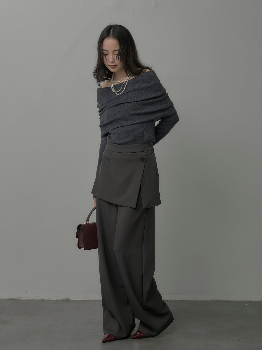 [予約]オフショルリブニットトップス