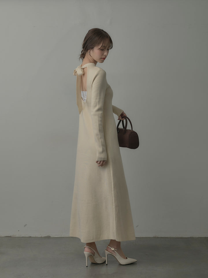 バックリボンニットロングワンピース