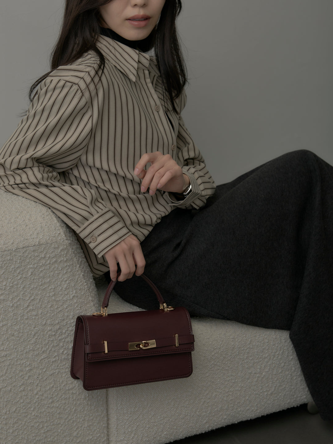 スエードタッチドッキングデザインストライプシャツ