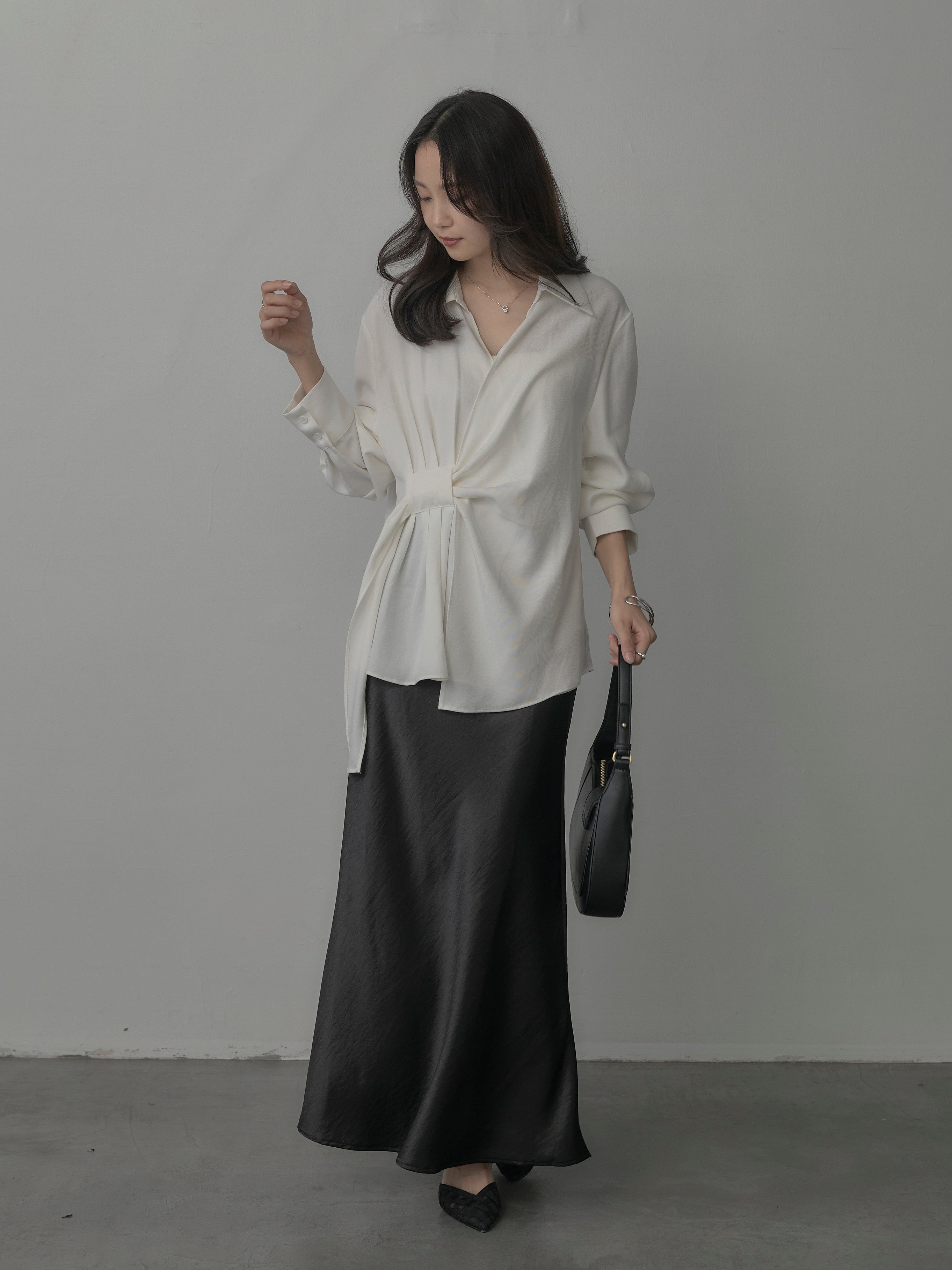 【nairo】襟付きポロトップス+ナローAラインサテンスカートM SET】襟付きポロトップス+ナローAラインサテンスカート(2set) – nairo