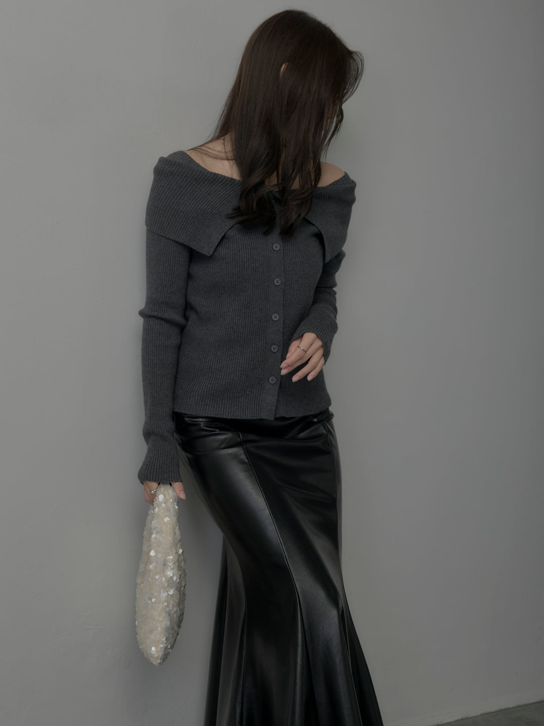 【SET】オフショルライクリブニットトップス+レザーマーメイドスカート(2set)