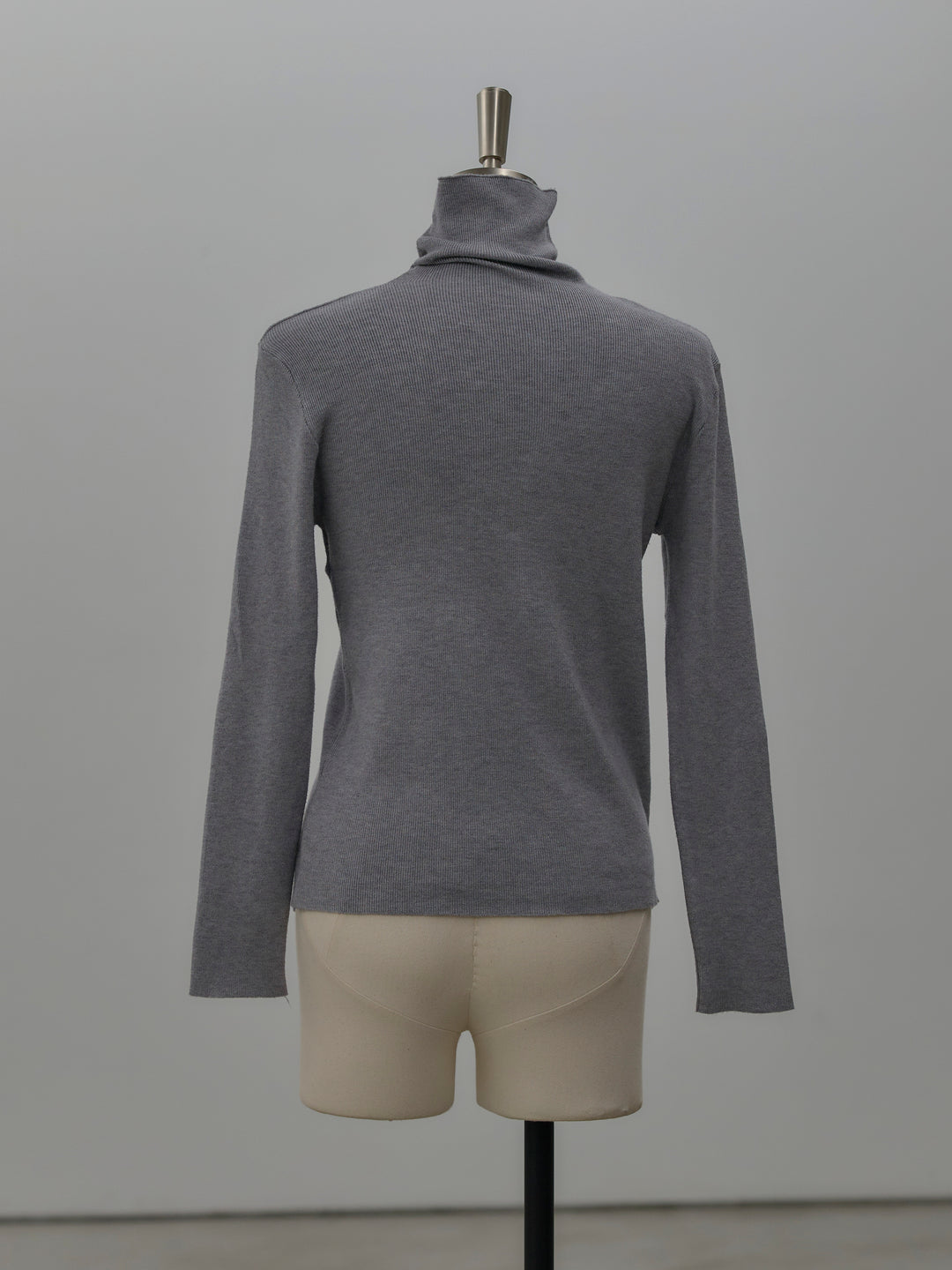 ベーシックリブタートルネック