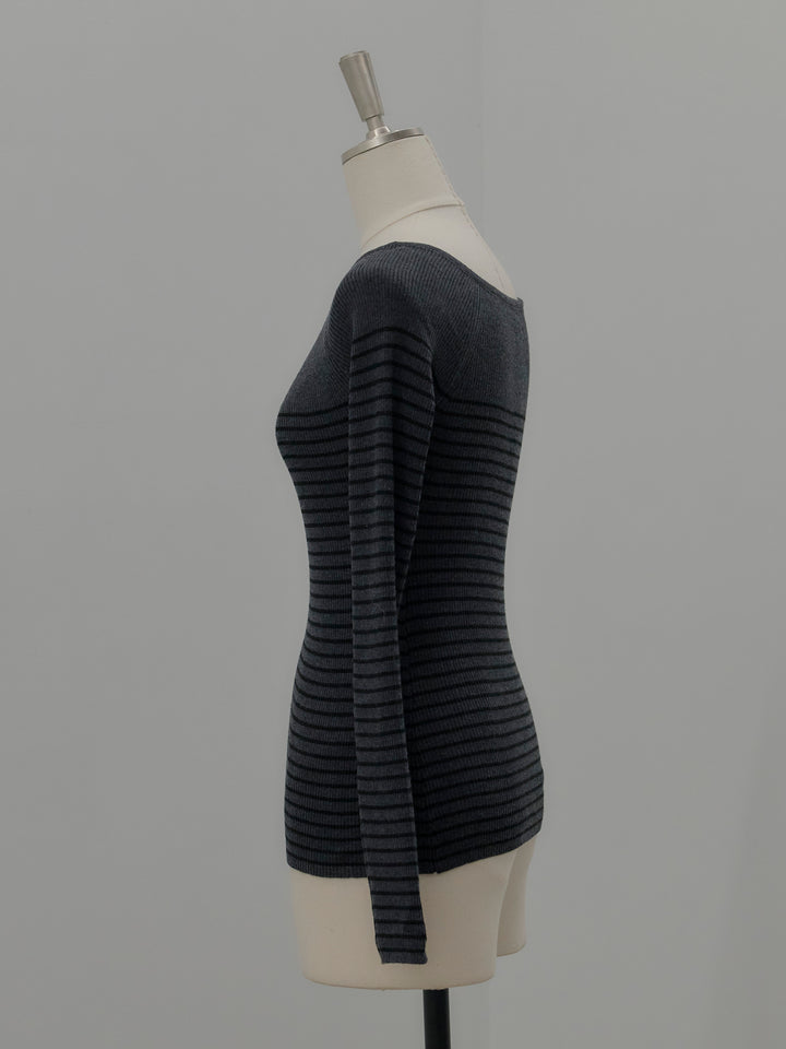 ハーフボーダーニットトップス