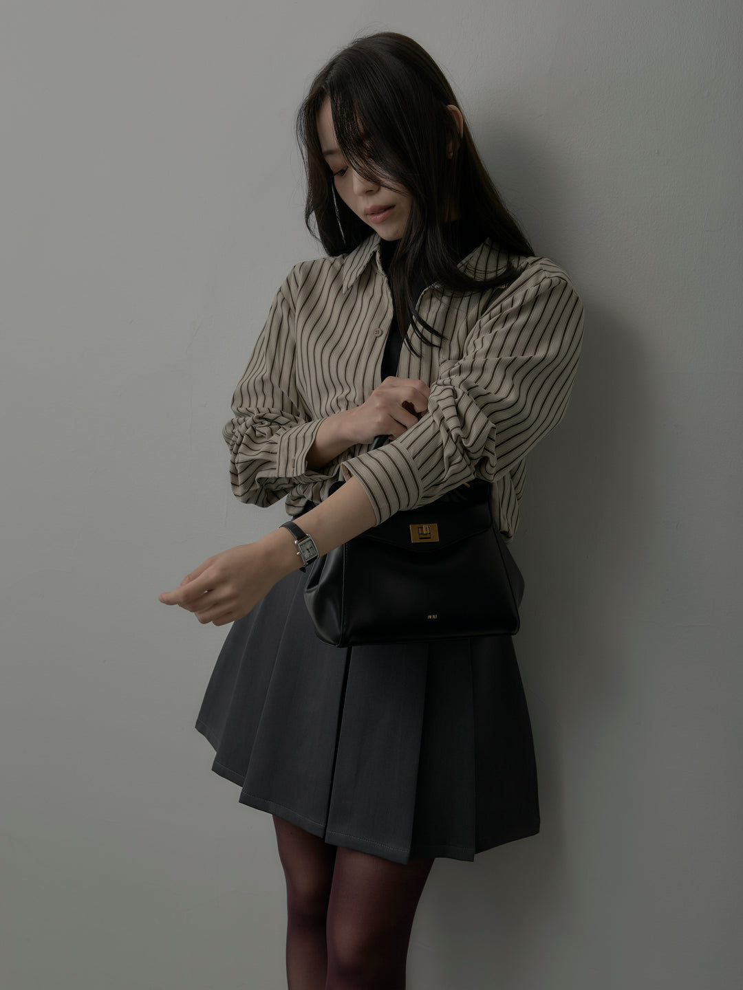 【SET】スエードタッチドッキングデザインストライプシャツ+ベルト付きプリーツミニスカート(2set)