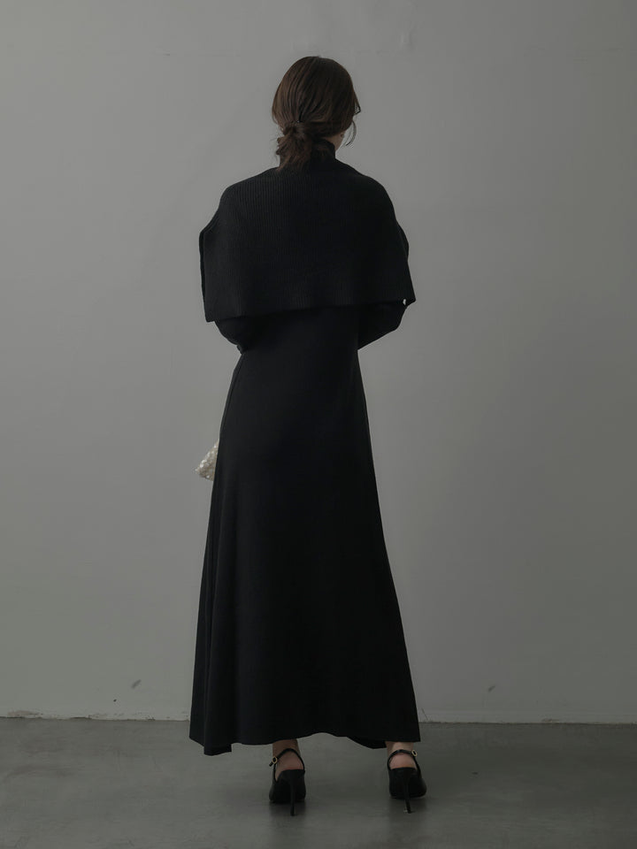 ケープ付きリブニットロングワンピース