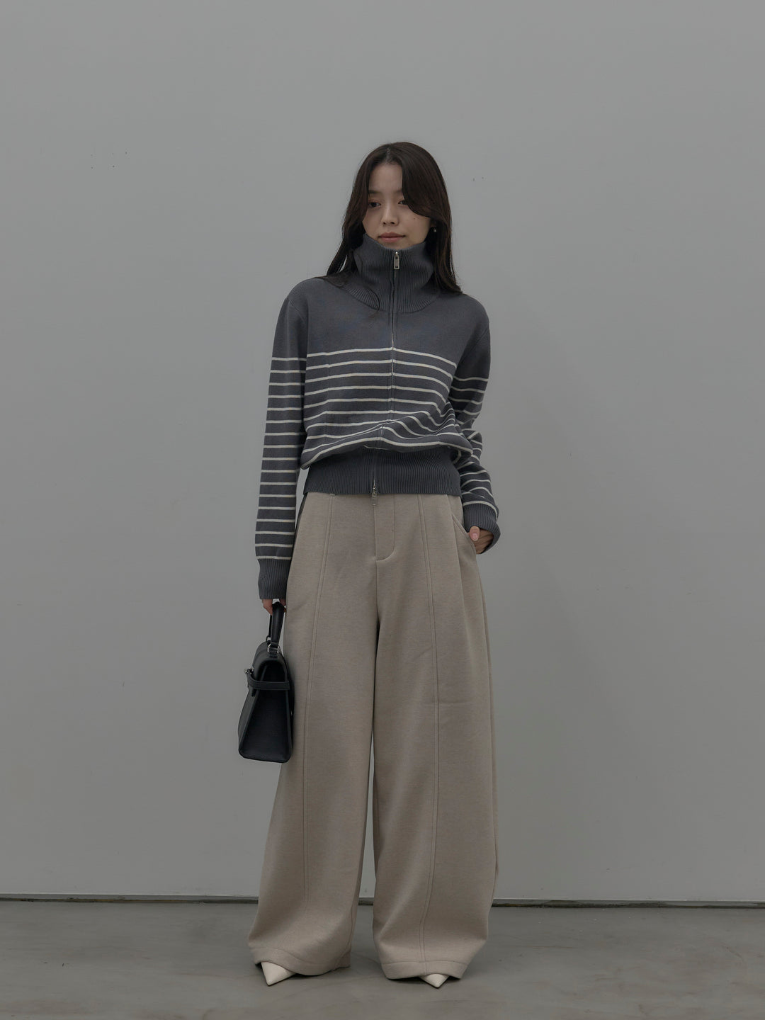 裏起毛センターシームタックワイドパンツ