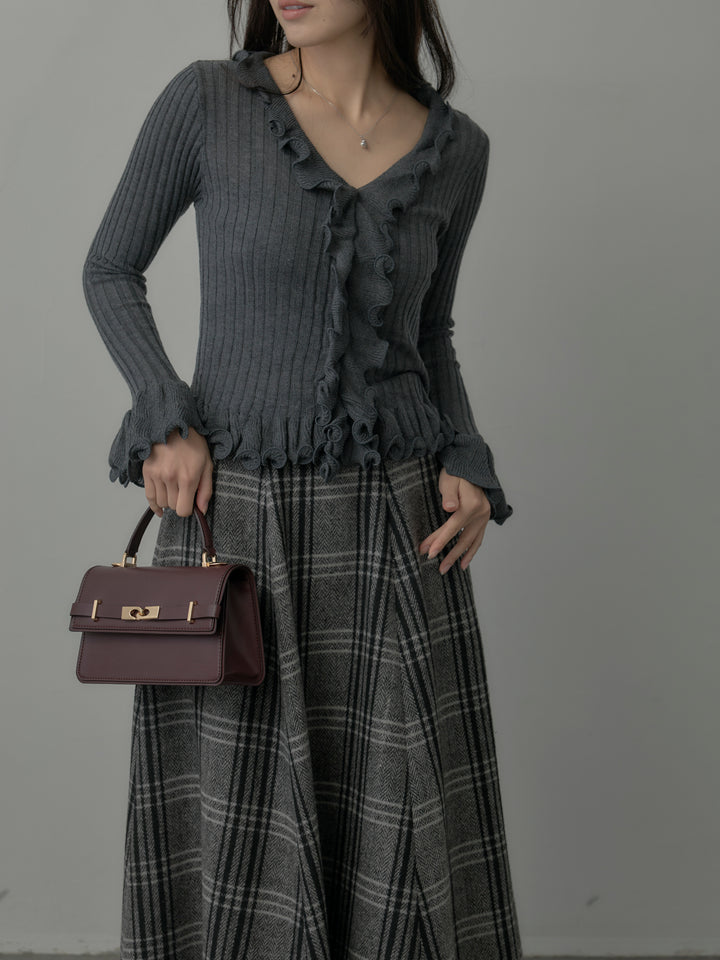 【SET】Vネックフリルデザインニットトップス+【Essential】クラシカルチェックウールタッチスカート(2set)