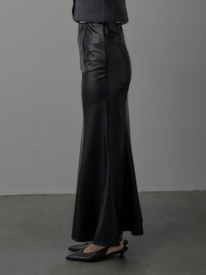 レザーマーメイドスカート