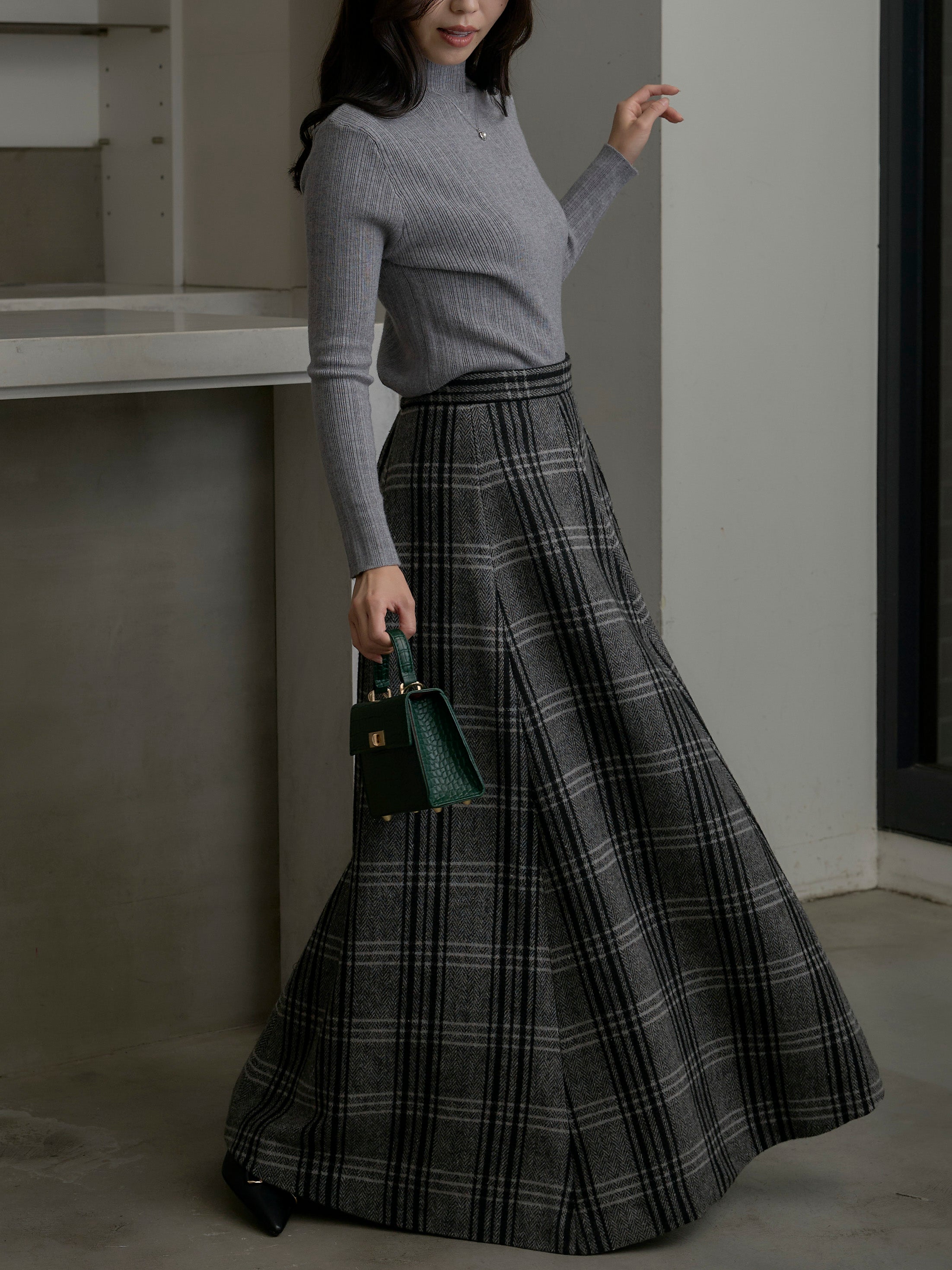 SET】リブニットタートルネック+【Essential】クラシカルチェック