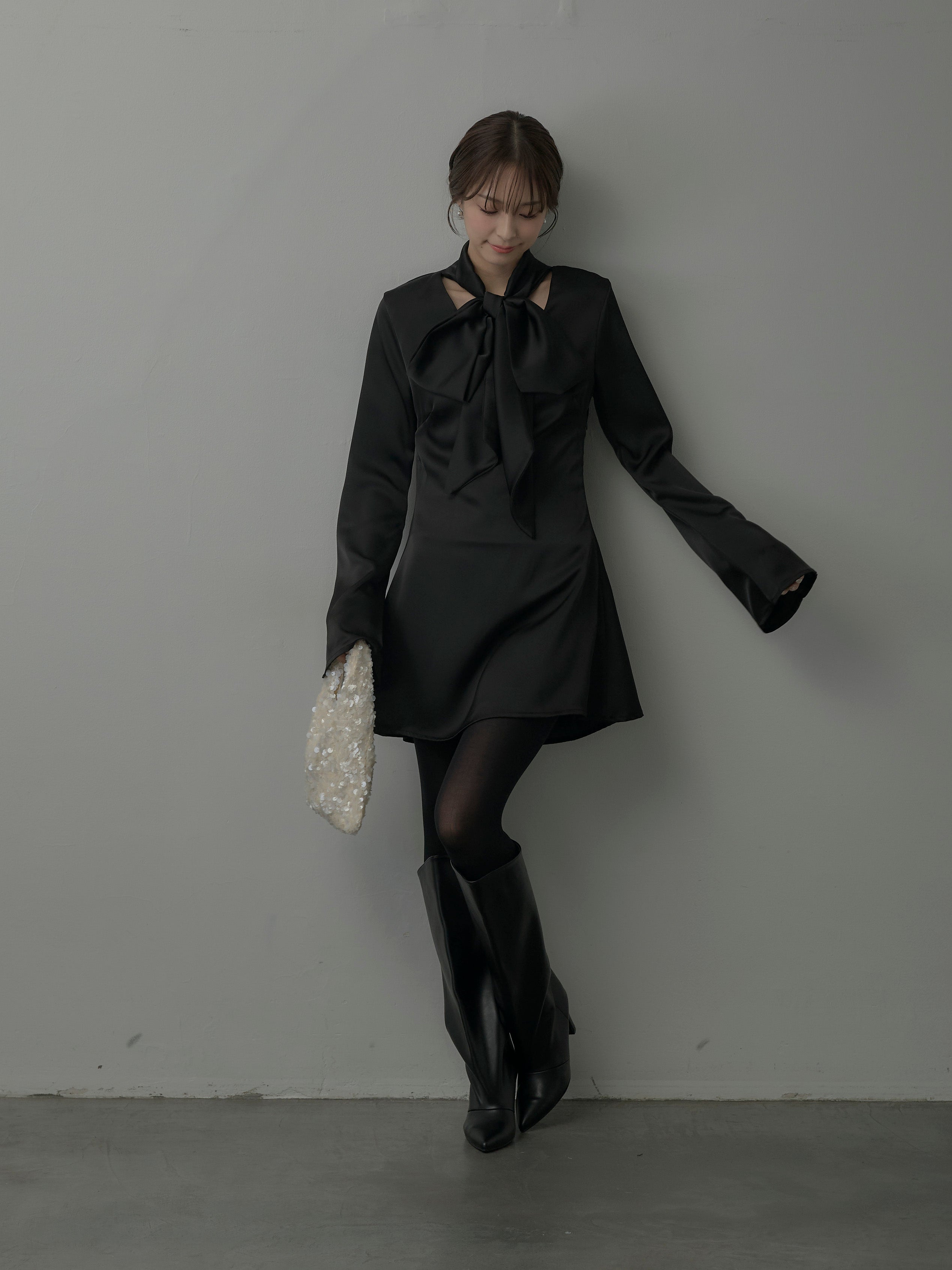 ボウタイサテンミニワンピース – nairo