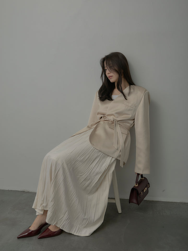 【SET】ノーカラーサテンジャケット+ベロアワッシャープリーツスカート(2set)