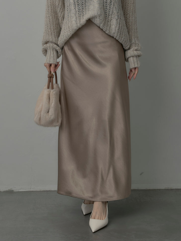 ヘビーサテンAラインスカート