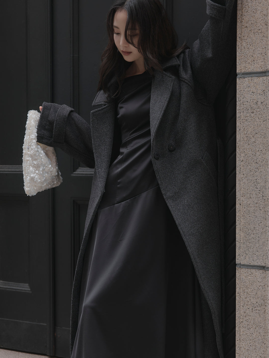 【Essential】ハートネックロングスリーブサテンワンピース