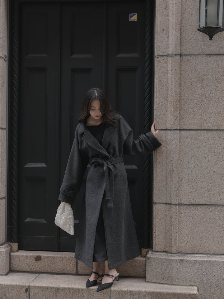 【Essential】ハートネックロングスリーブサテンワンピース