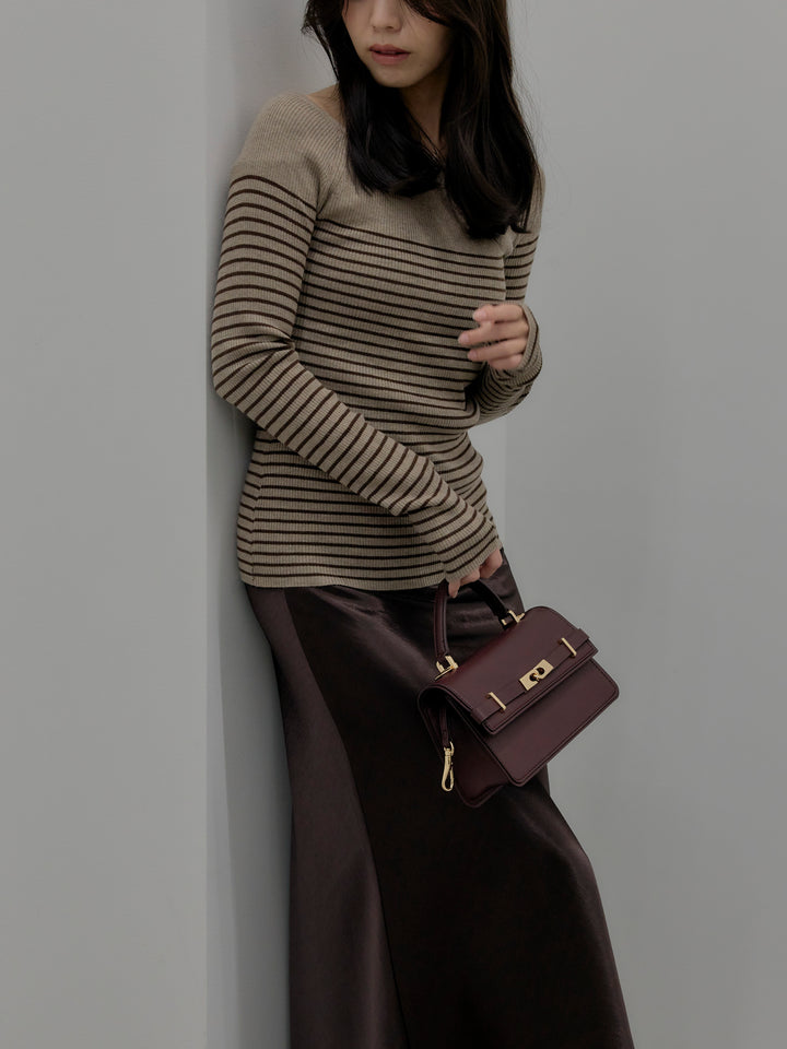 ハーフボーダーニットトップス