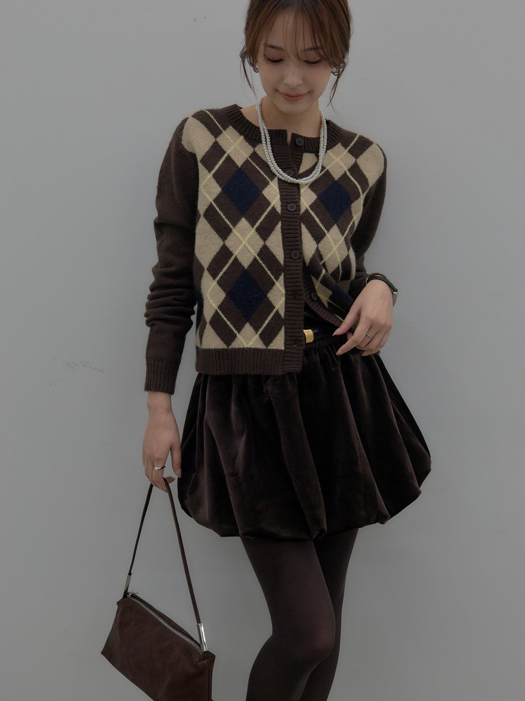 【SET】アーガイル柄コンパクトニットカーディガン+ベロアバルーンミニスカート(インパン付き)(2set)