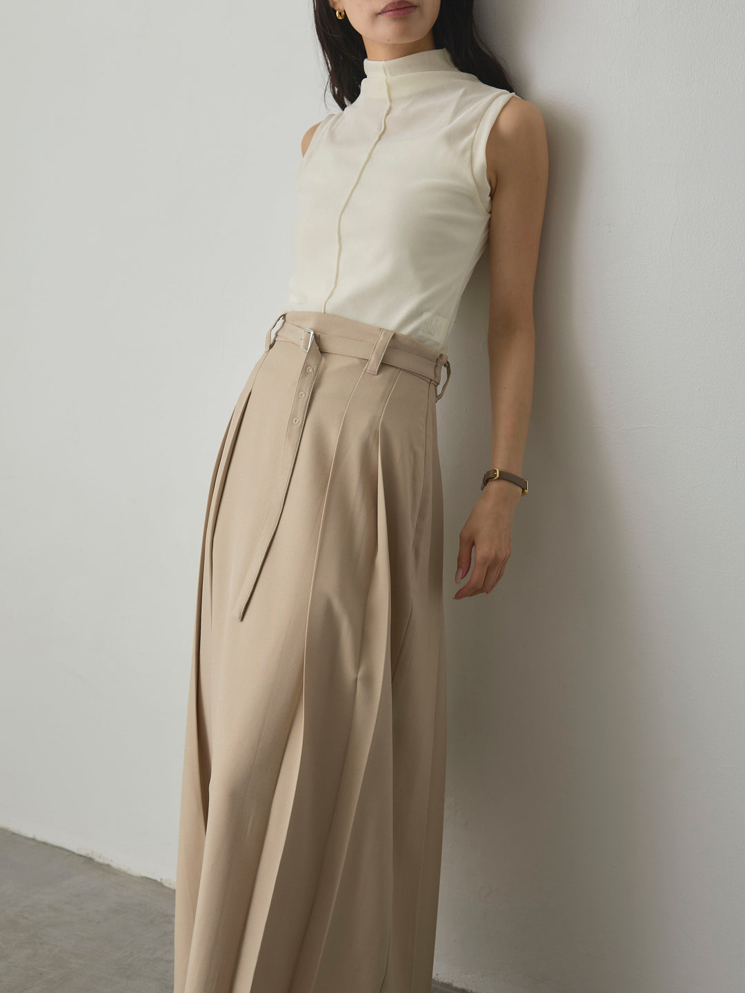 [予約]メッシュベロアノースリーブトップス