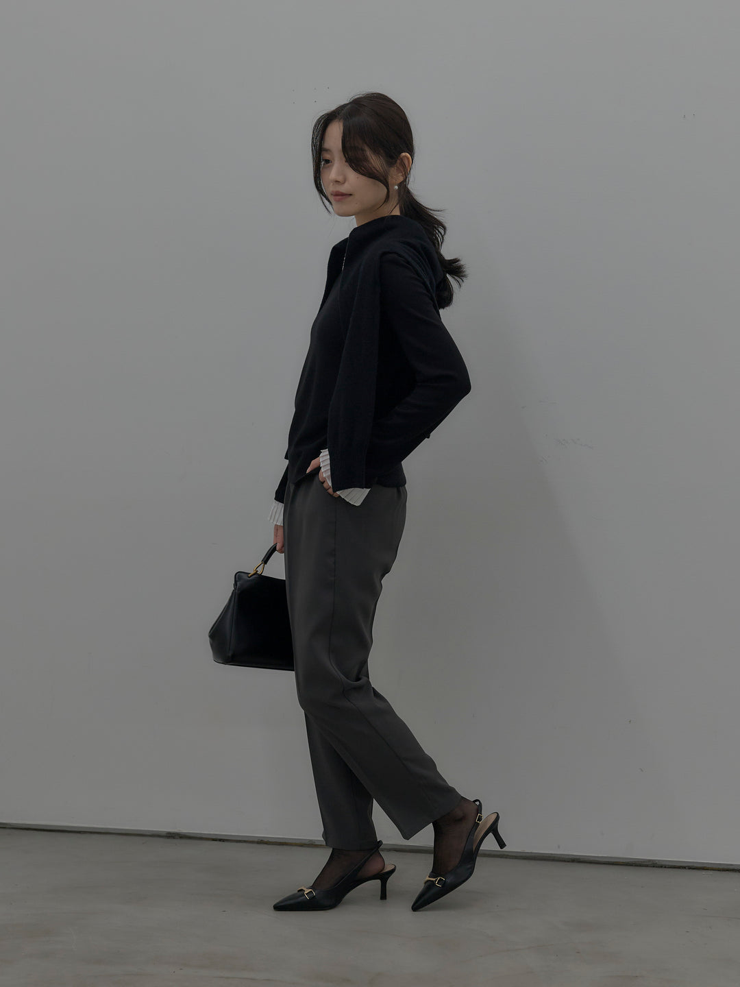 【SET】バイカラーデザインカフスストレッチトップス+ベーシックテーパードパンツ(2set)