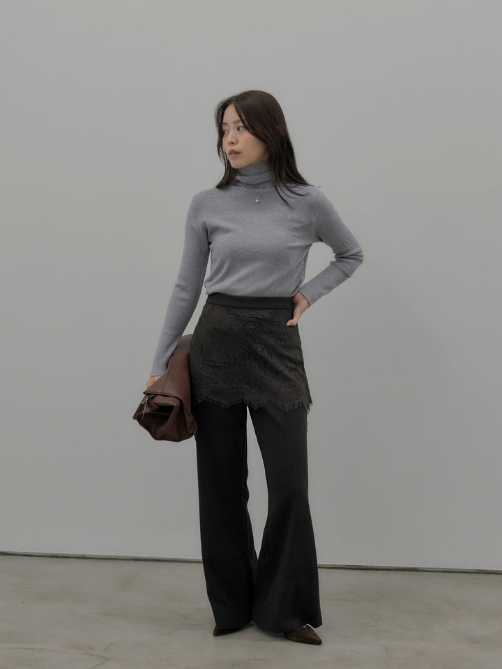 レースレイヤードセミフレアパンツ