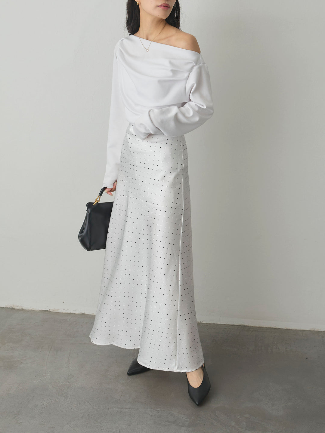 【Essential】2wayショルダードレープカットトップス