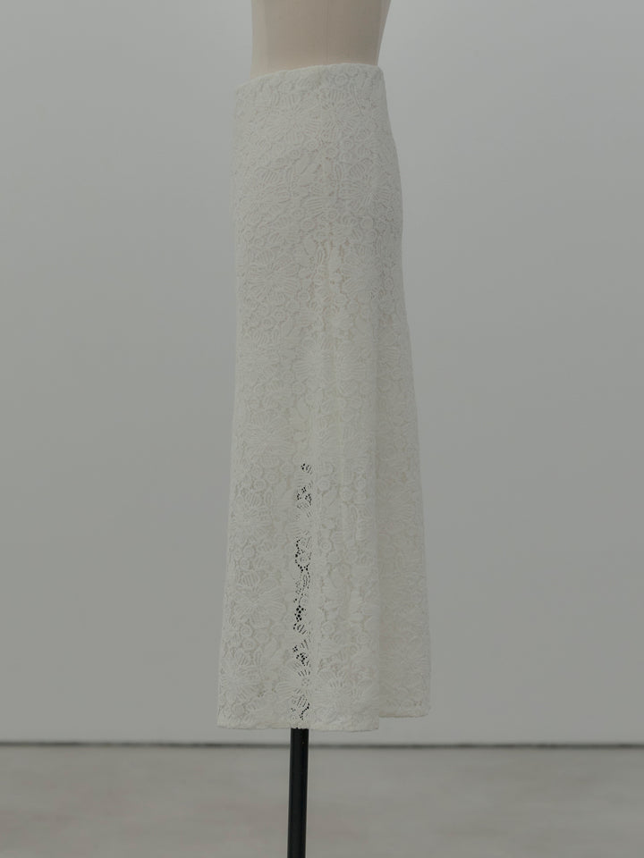 フラワーベロアレースAラインスカート