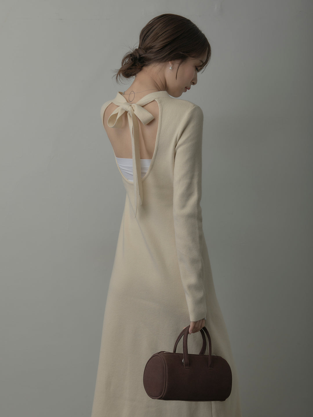 バックリボンニットロングワンピース