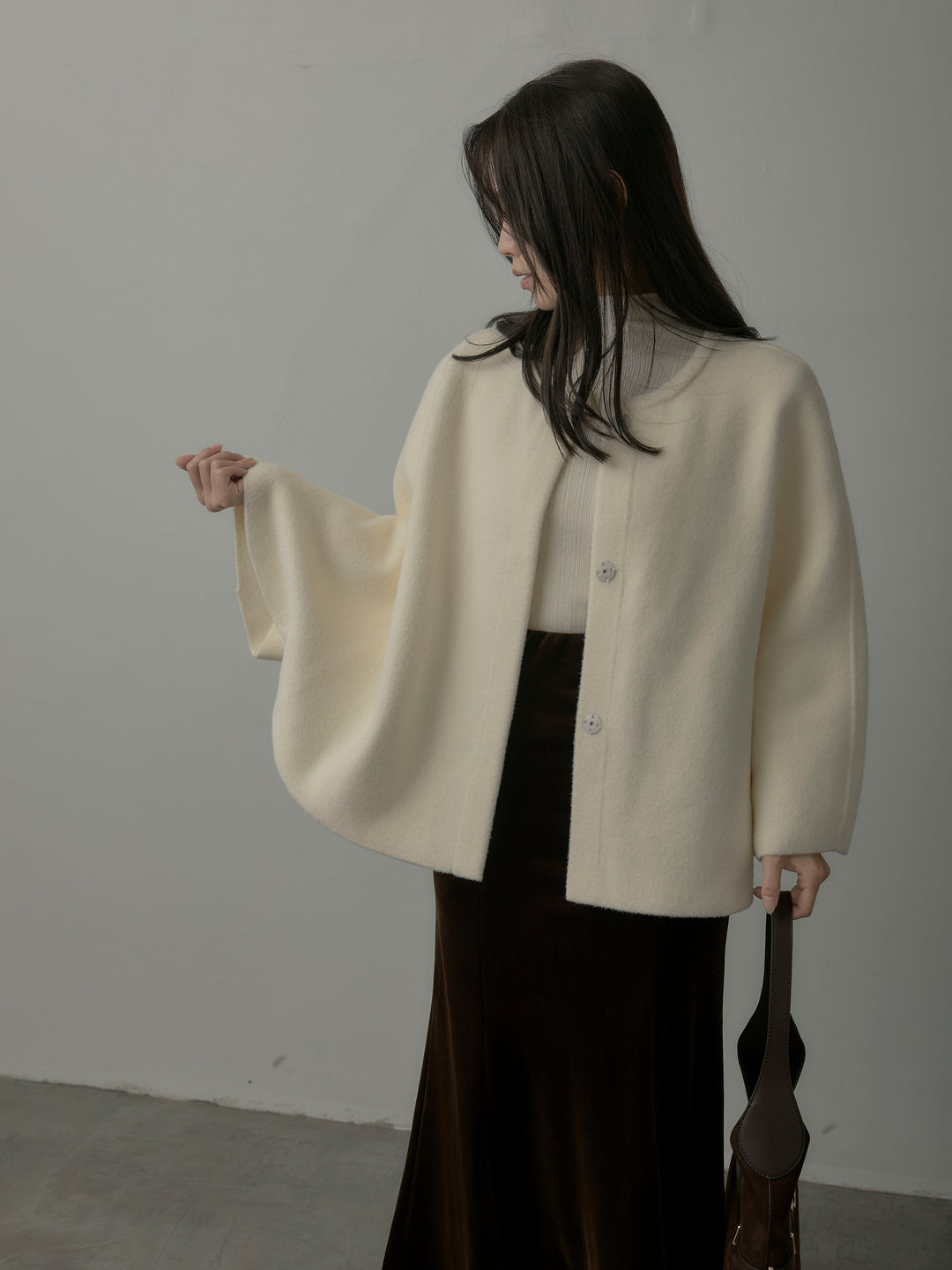 【SET】マフラー付き2WAYケープコート+リブニットタートルネック+ベロアマーメイドスカート(3set)