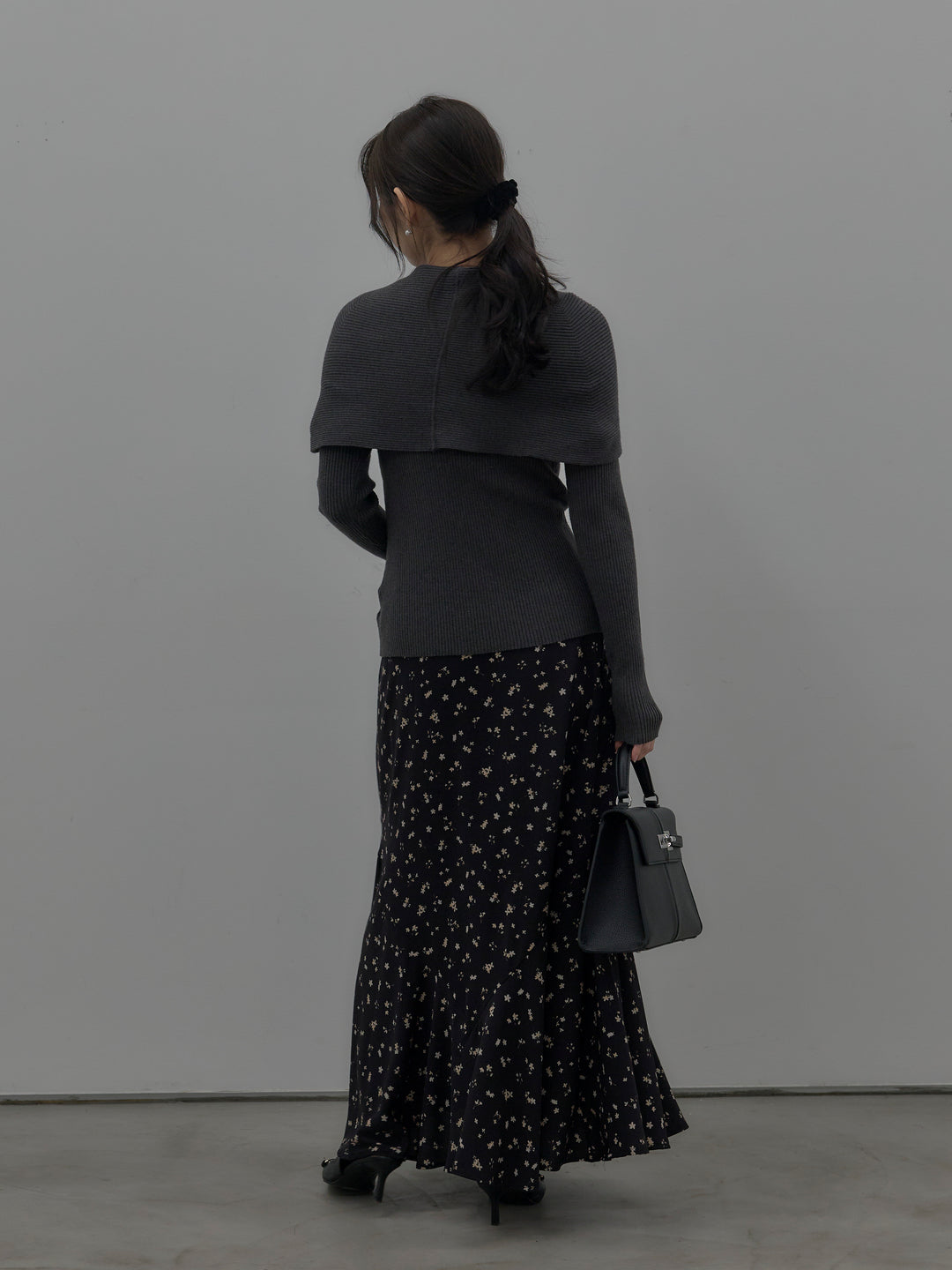 【SET】ケープライクデザインリブニットトップス+フラワーパターンマーメイドフレアスカート(2set)