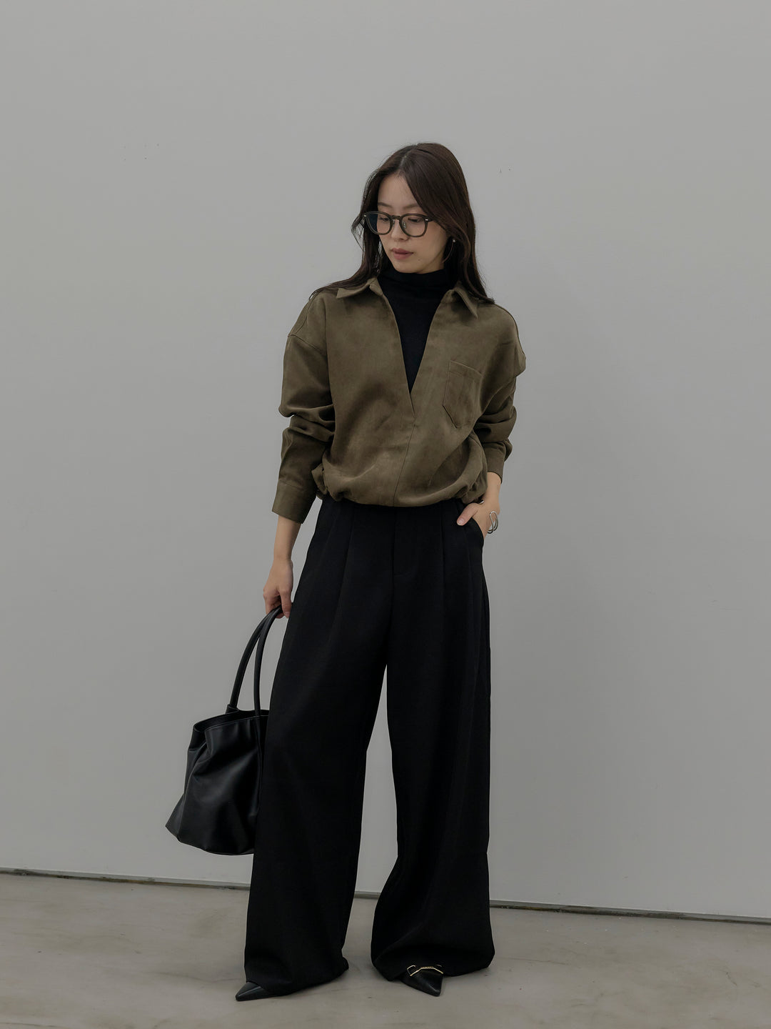 デザインタックワイドパンツ