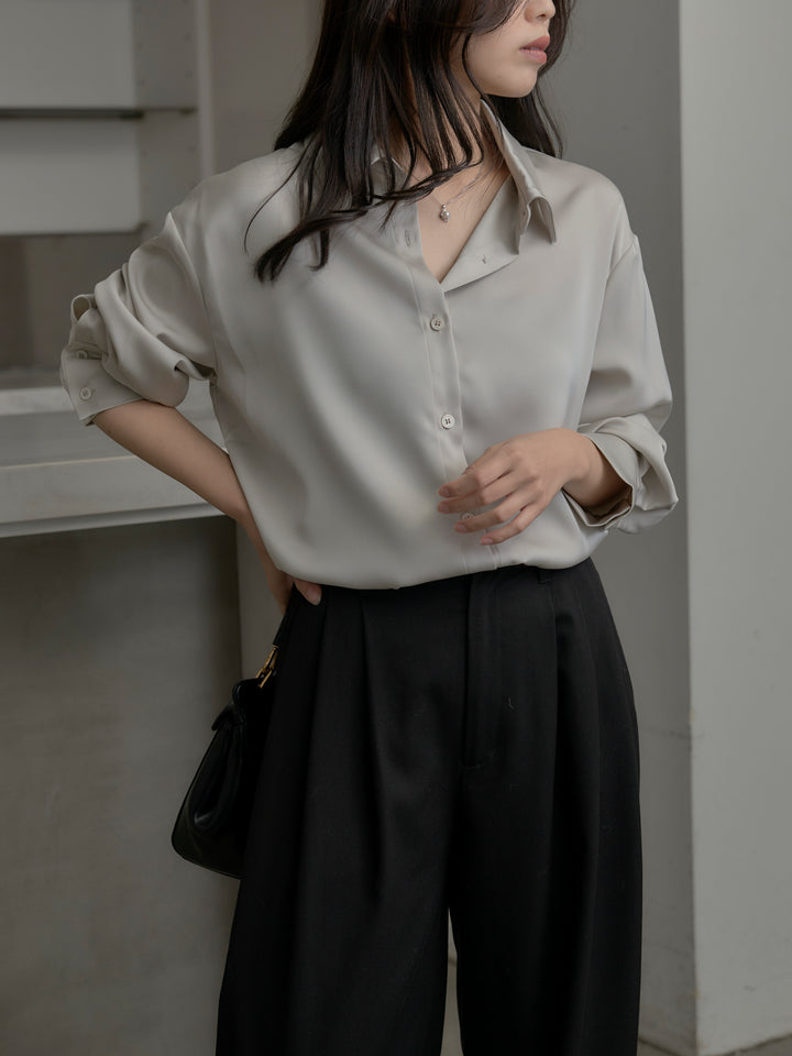 [予約]ケープ付きオーバーサテンシャツ