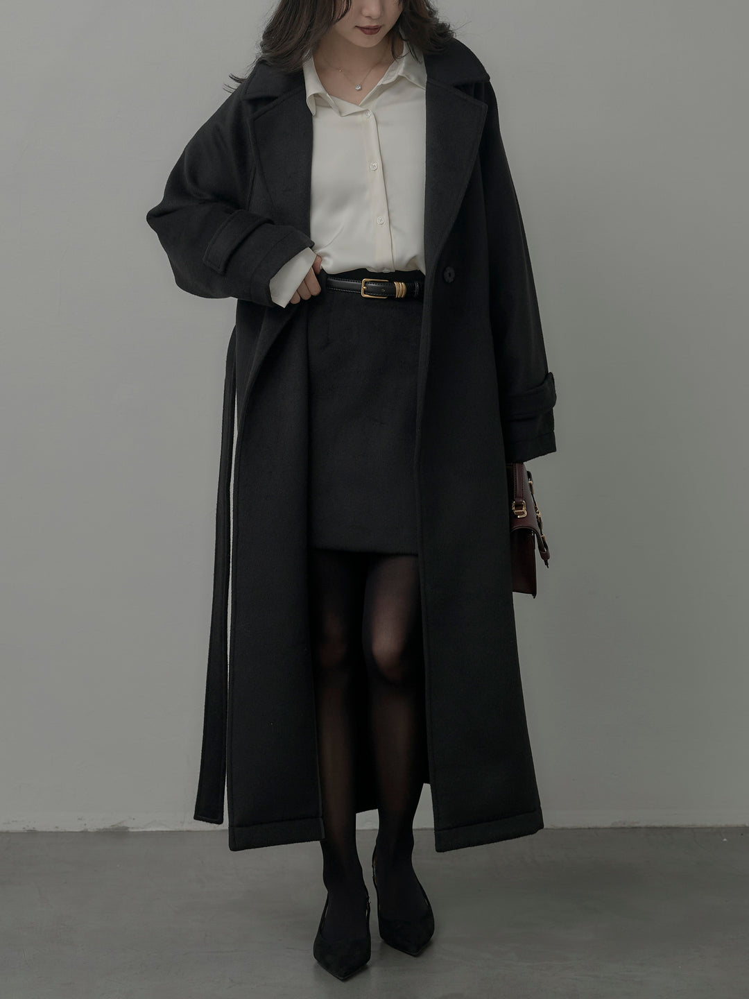【SET】【Essential】ソフトウールリバートレンチコート+ケープ付きオーバーサテンシャツ+【Essential】ウールタッチミニスカート(3set)
