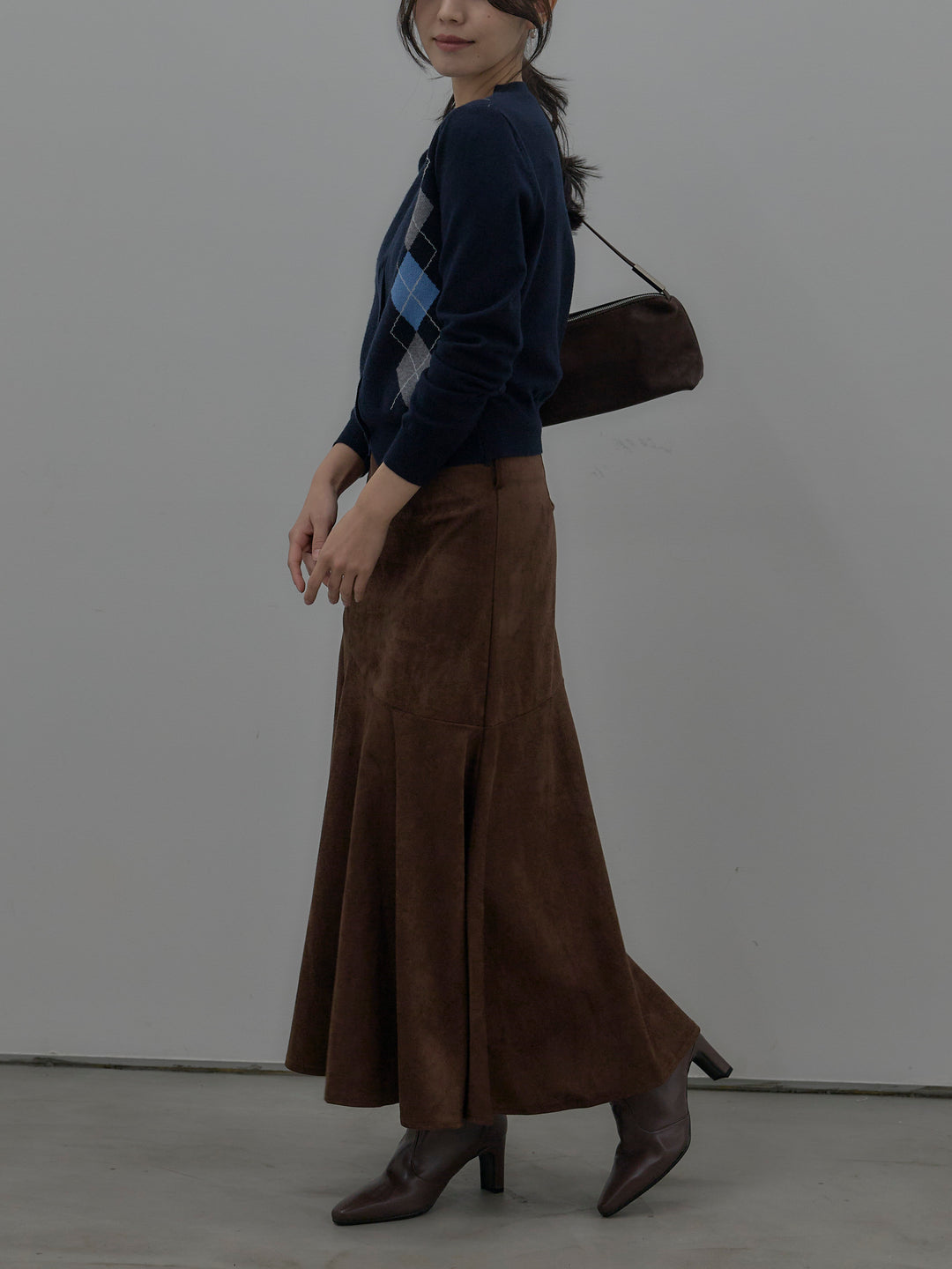 【SET】アーガイル柄ニットカーディガン+スウェードフレアスカート(2set)