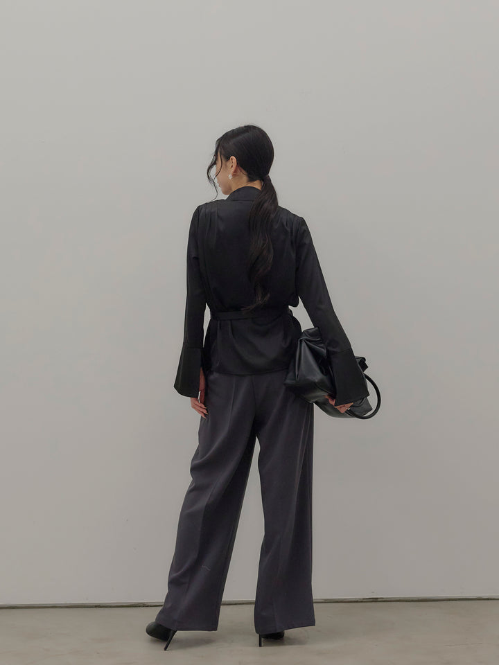 【Essential】2wayタイ付きベルスリーブサテンブラウス