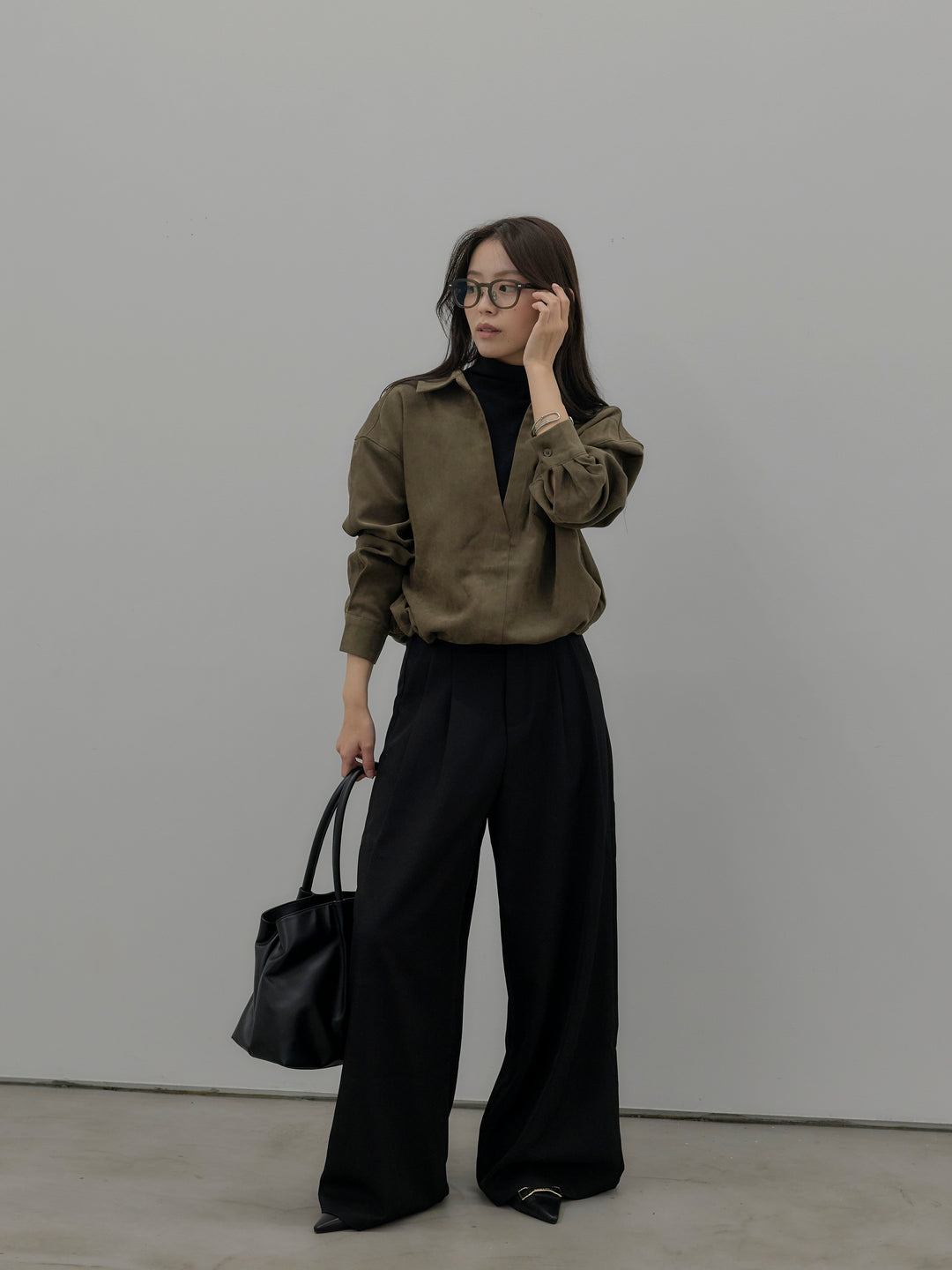 デザインタックワイドパンツ