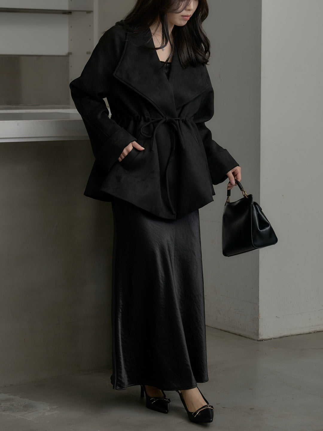 【SET】BIGカラースウェードジャケット+ナローAラインサテンスカート(2set)