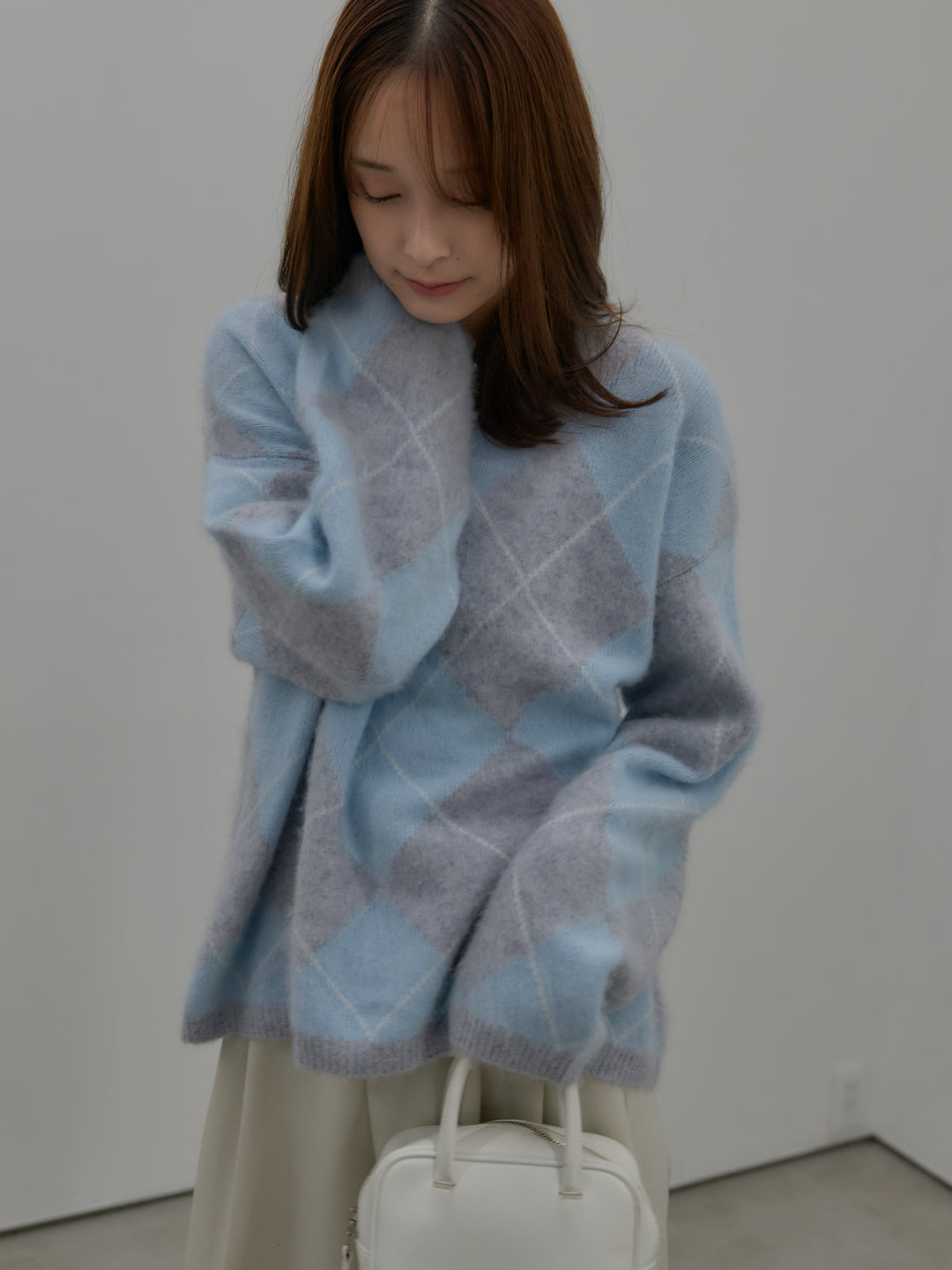 【premium touch】アーガイル柄ニットプルオーバー