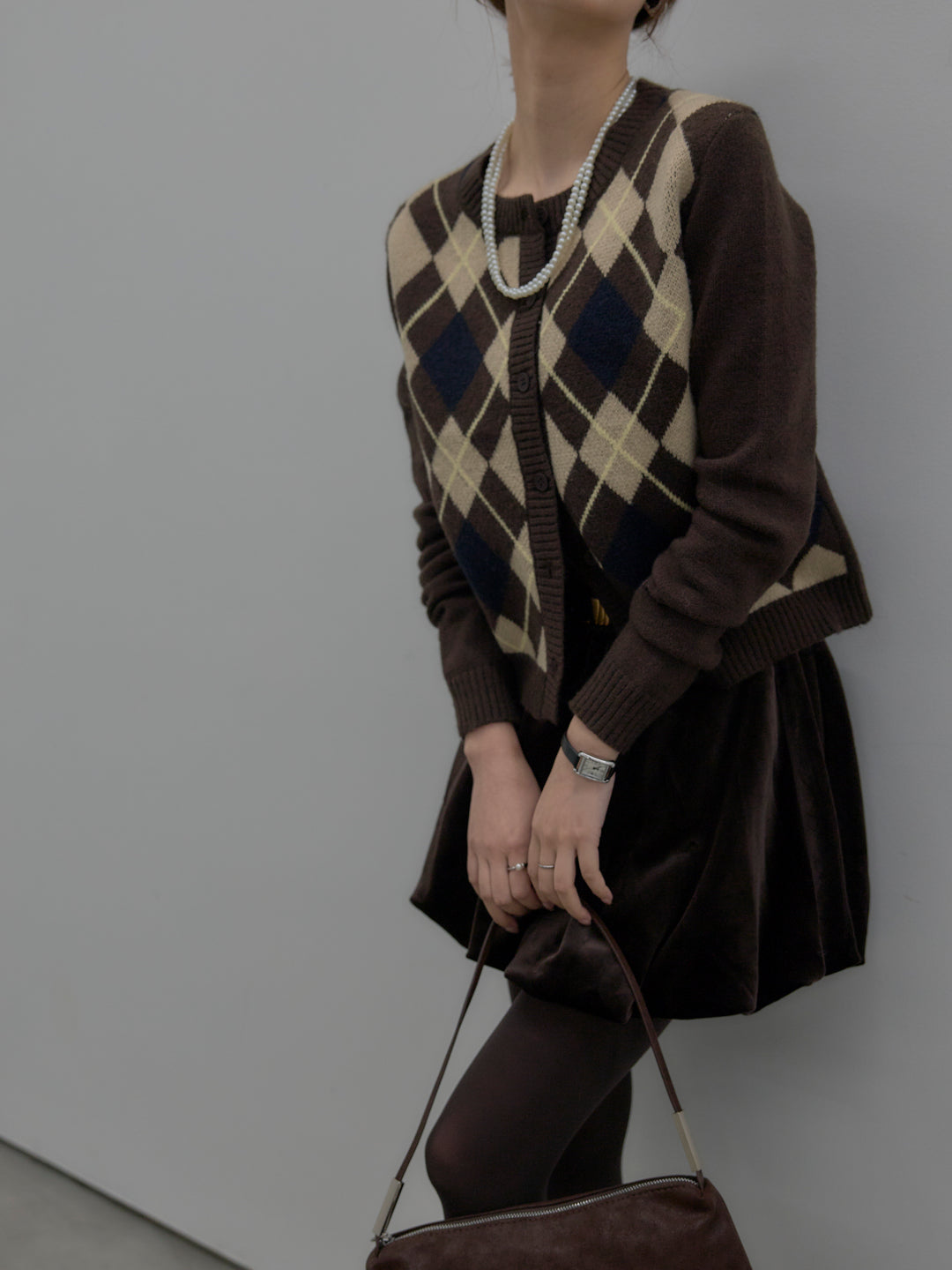 【SET】アーガイル柄コンパクトニットカーディガン+ベロアバルーンミニスカート(インパン付き)(2set)