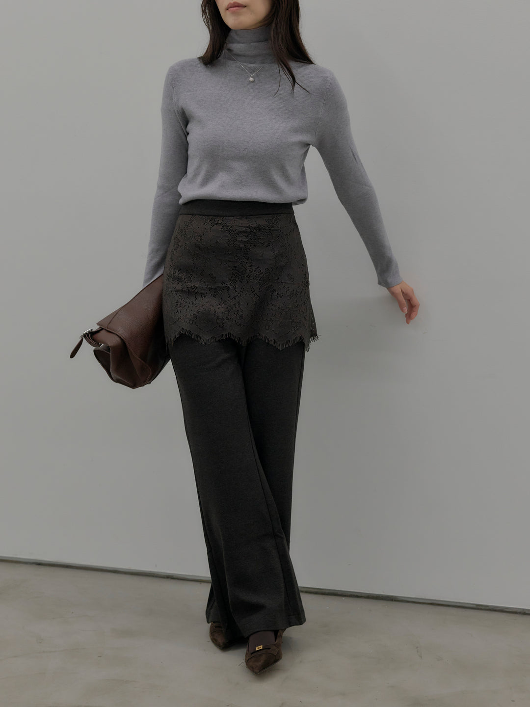 【SET】ベーシックリブタートルネック+レースレイヤードセミフレアパンツ(2set)