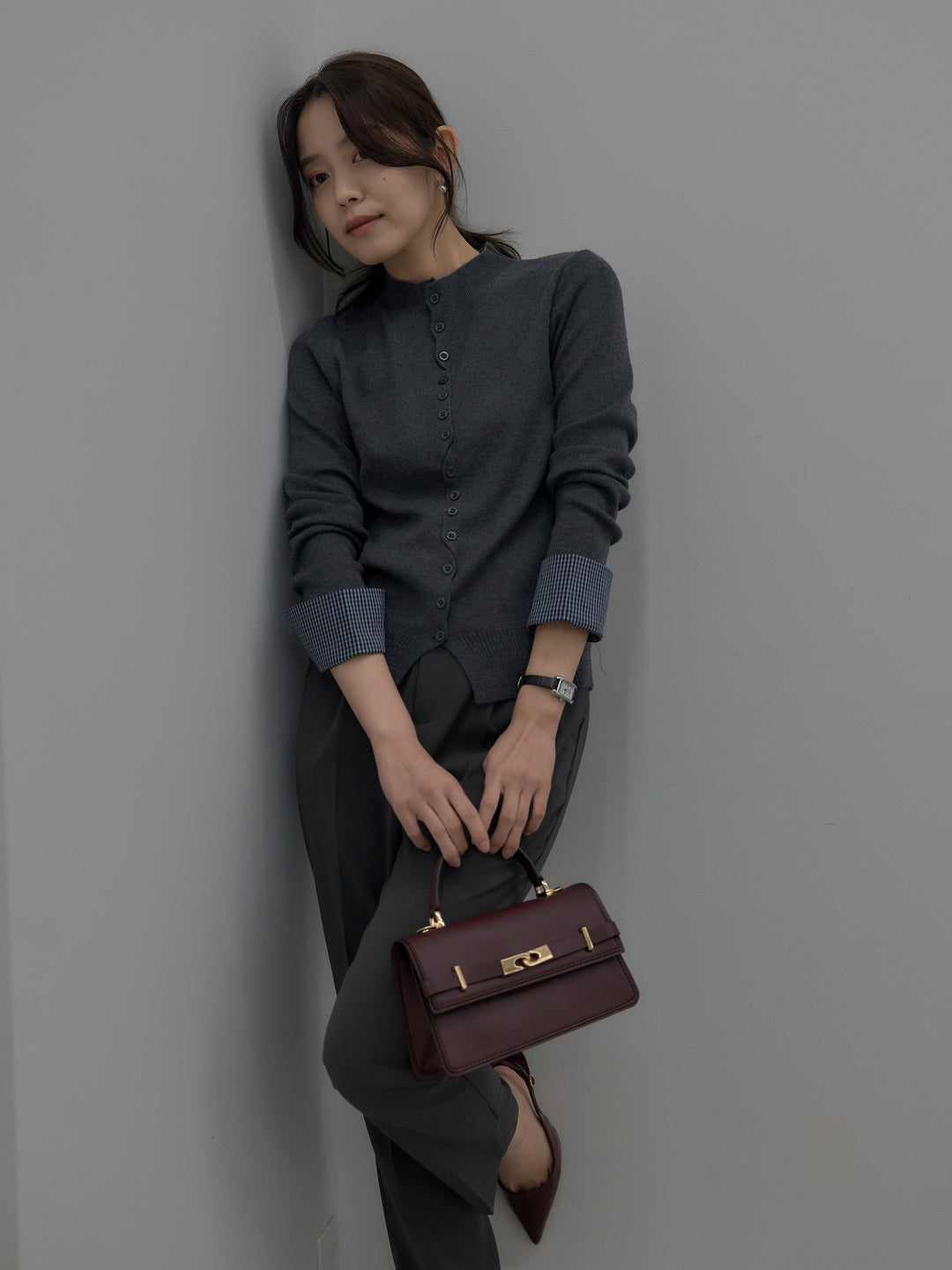 【SET】異素材ドッキングデザインボタンニットトップス+ベーシックテーパードパンツ(2set)