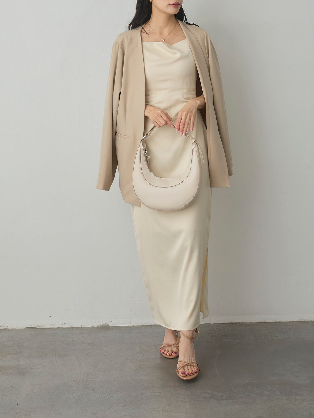 【SET】【Essential】フロントホックノーカラージャケット+【Essential】サテンドレープキャミワンピ(2set)