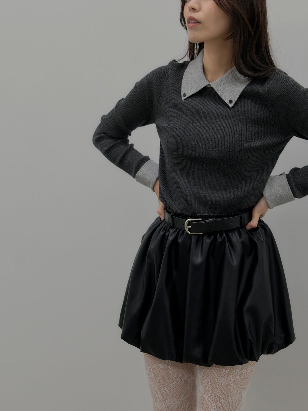 【SET】配色カフスニットポロ+ソフトレザーバルーンミニスカート(2set)