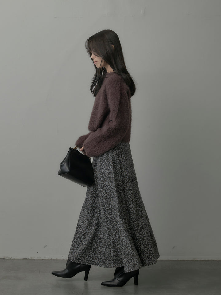 【SET】クロップドシャギーニットトップス+レオパードウールタッチフレアスカート(2set)