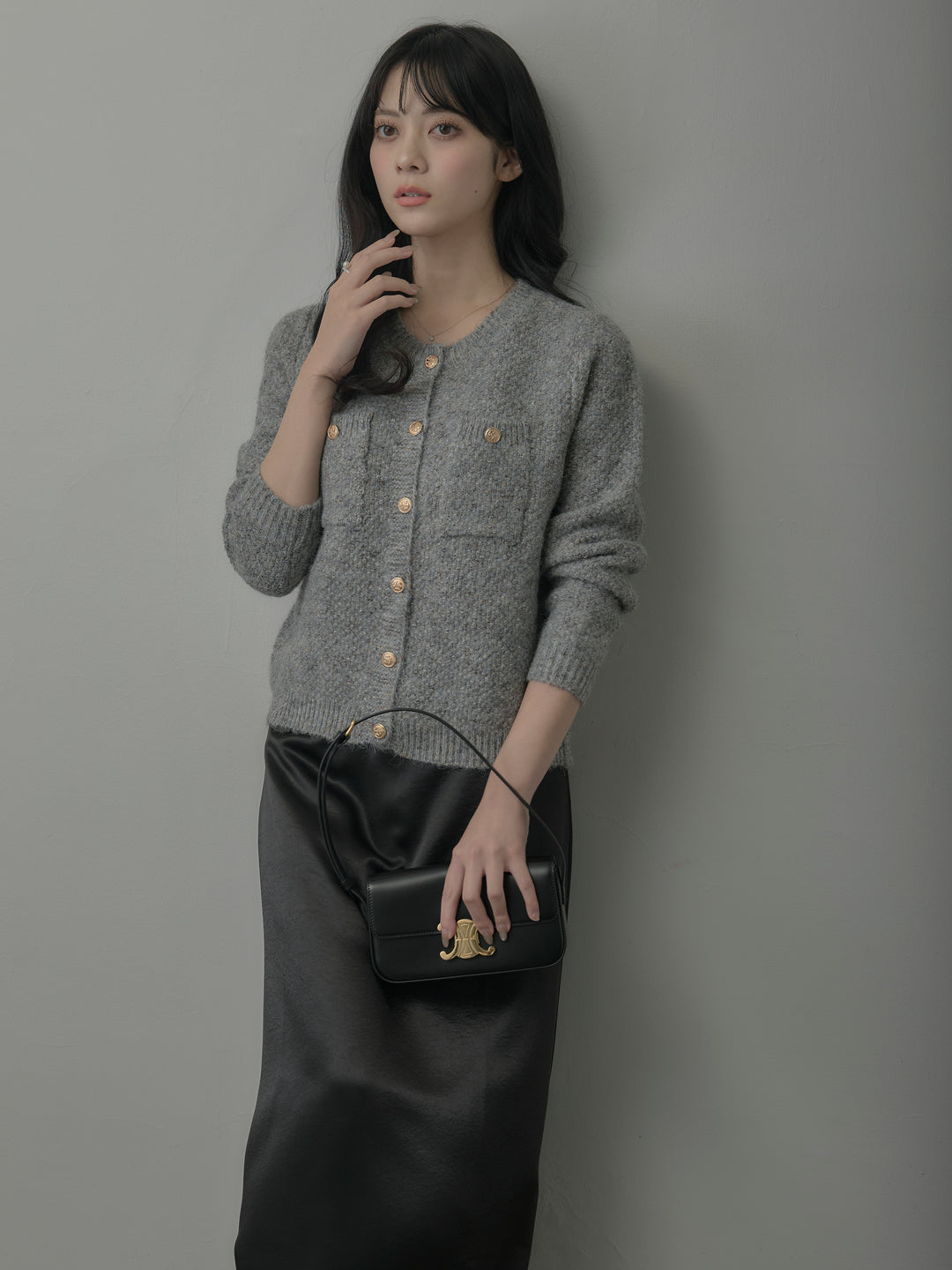 裾レースサテンスカート