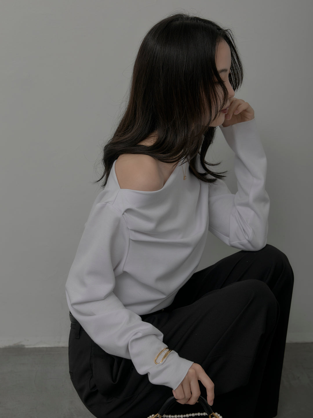 【SET】【Essential】2wayショルダードレープカットトップス+【Essential】３タックスラックス(2set)