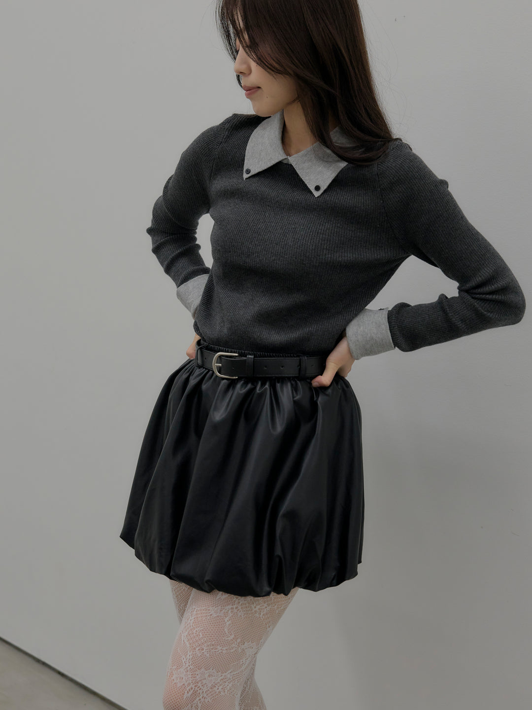 【SET】配色カフスニットポロ+ソフトレザーバルーンミニスカート(2set)
