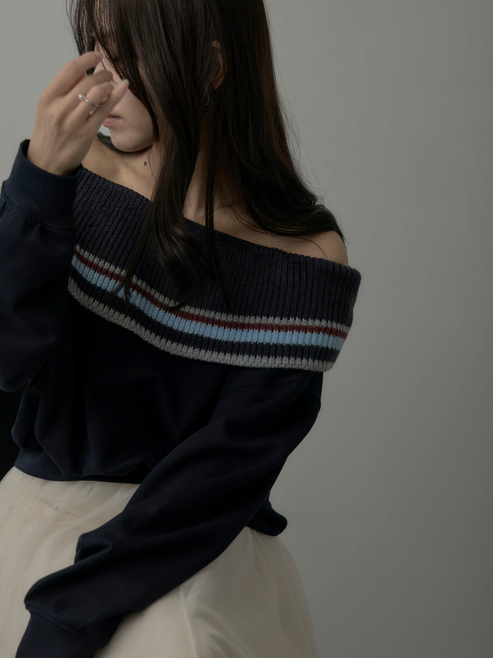 配色ボーダースウェットオフショルトップス