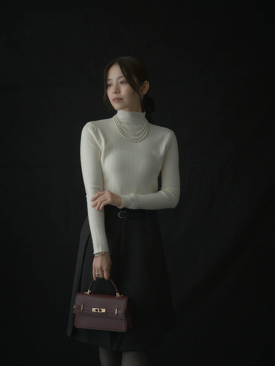 リブニットタートルネック