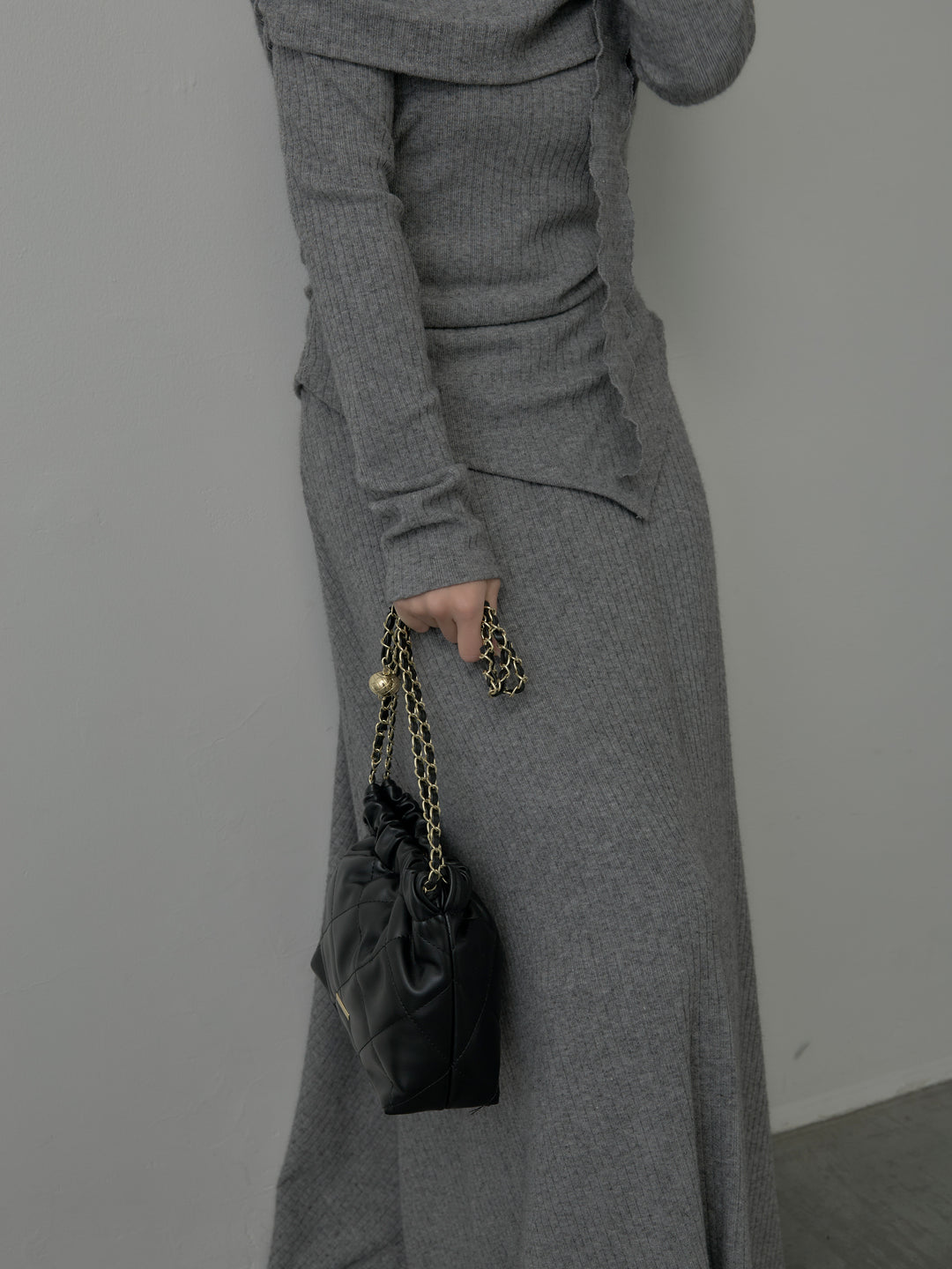 リブニットオフショルSETUP