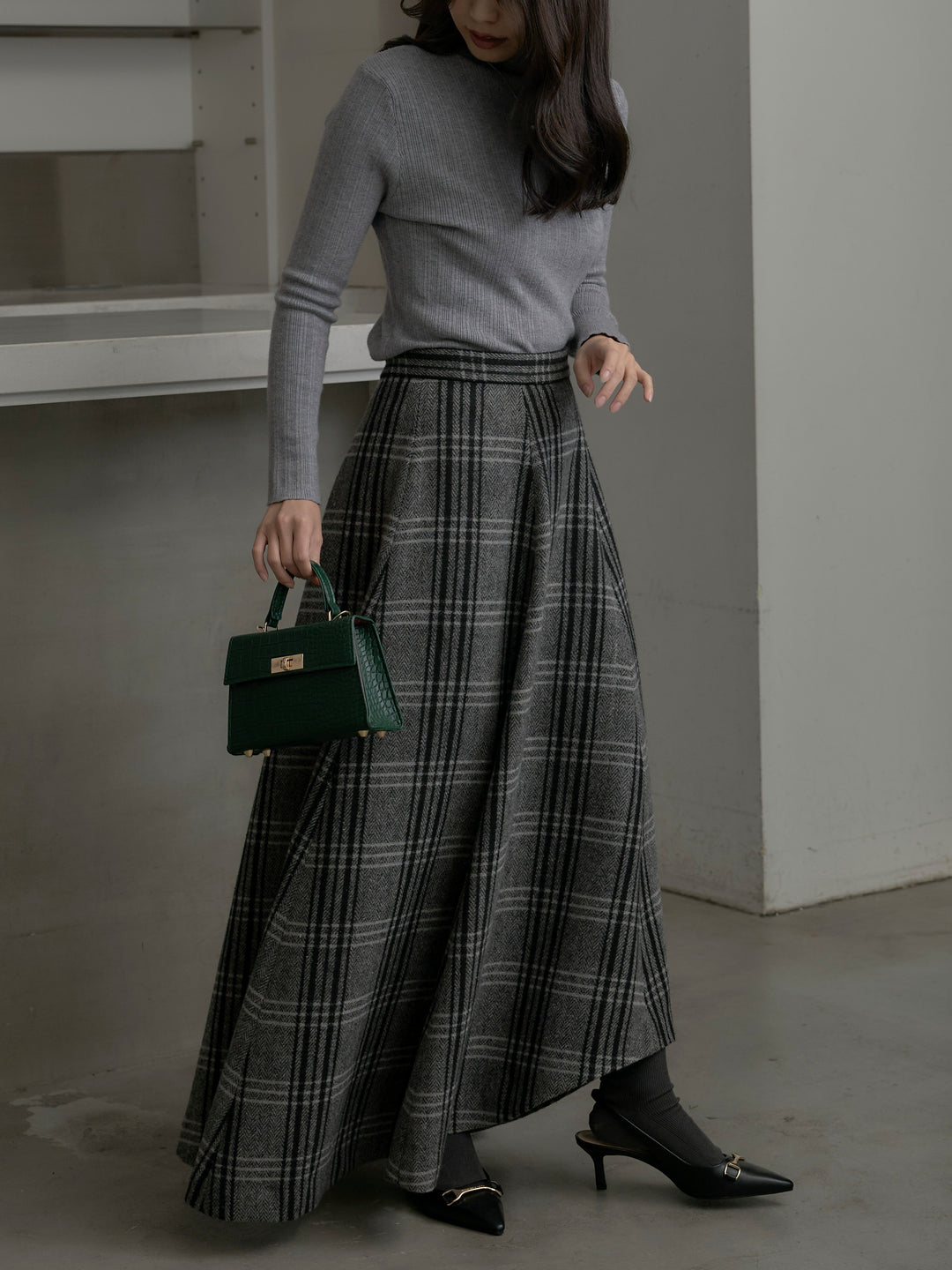 【Essential】クラシカルチェックウールタッチスカート